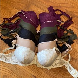 VS lightly padded underwire bras